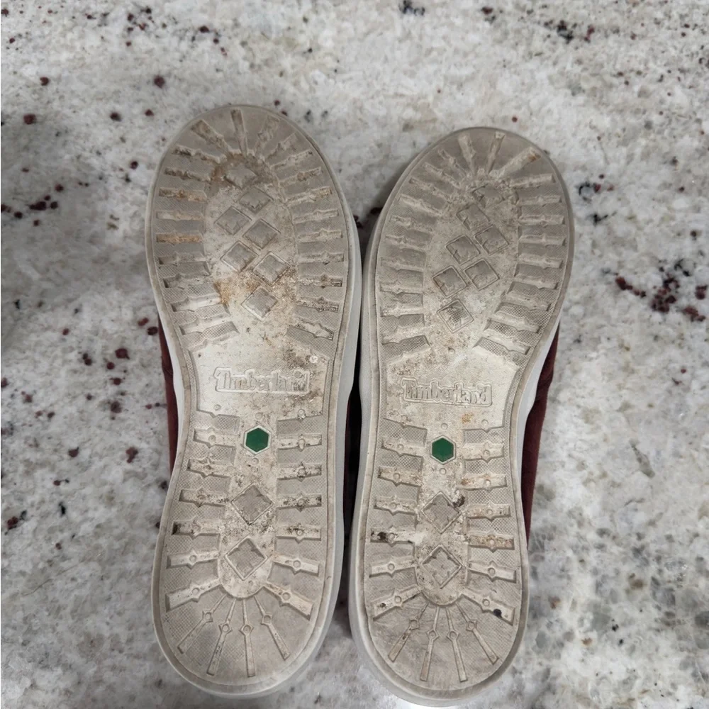Timberland Women's Suede Slip-On Sneakers‎ – Burgundy